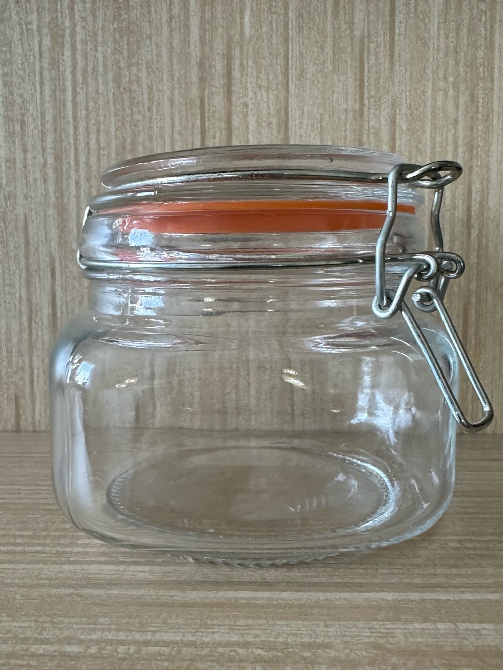 Classic food storage jar • glass • metal and rubber clasp